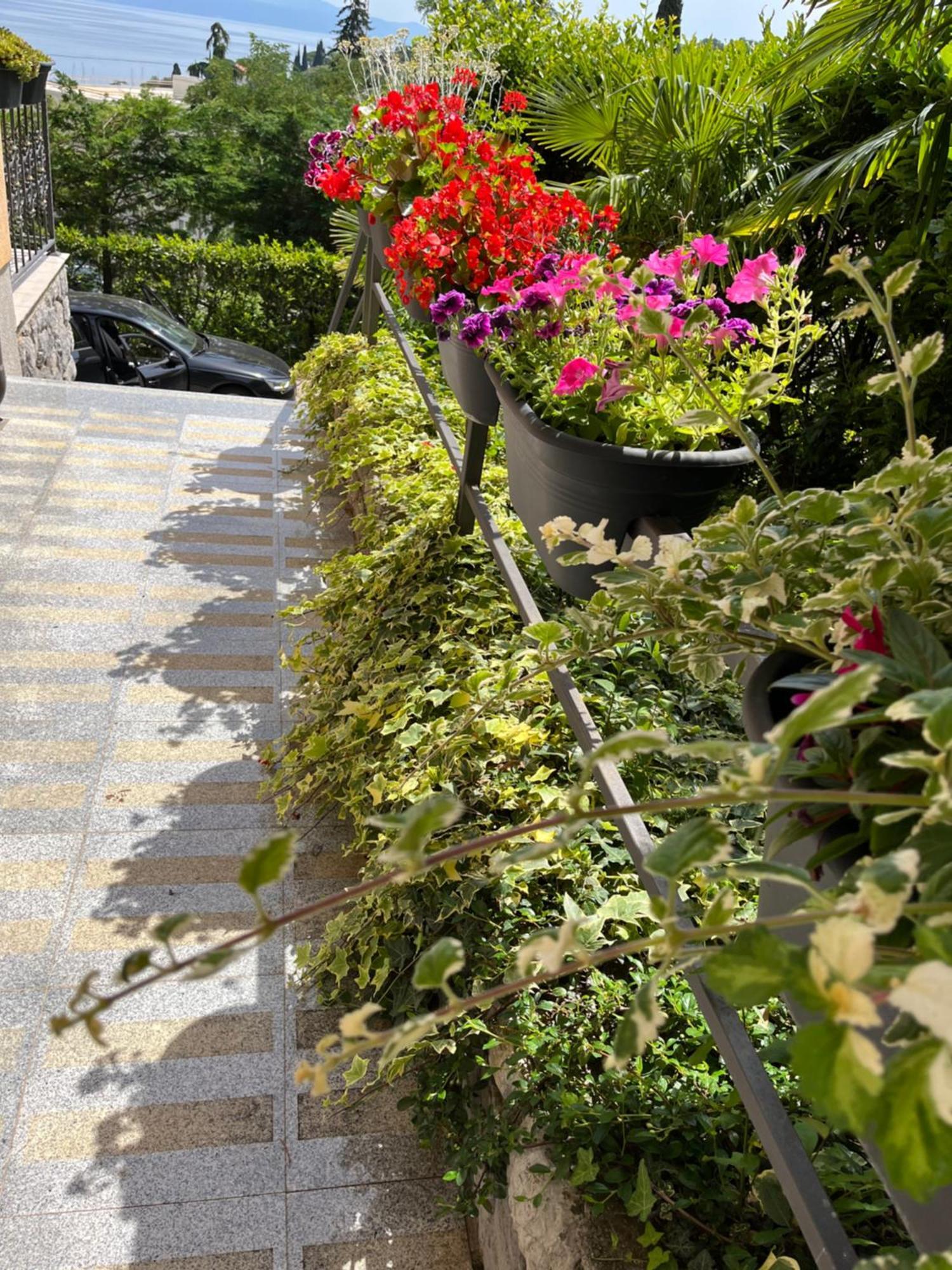 Apartments Villa Slavica Icici Luaran gambar